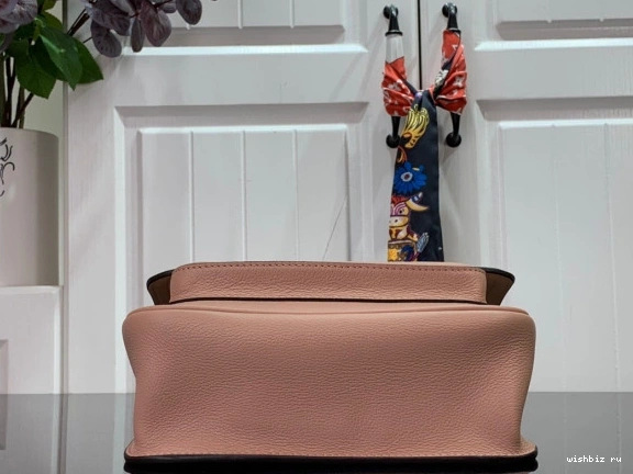 WIS LOCKME PM LOUIS CHAIN VUITTON 1011